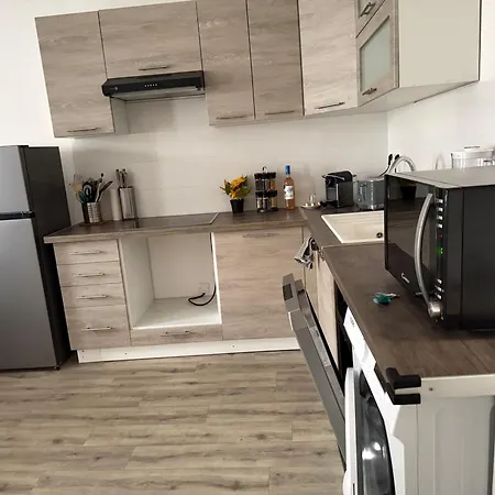 Duplex Citadin 8 Pers - Coeur De - Parking
