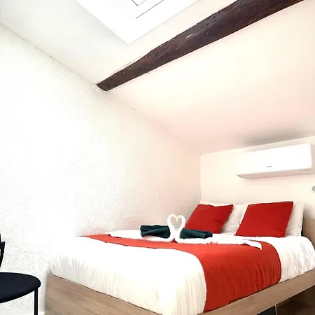 Duplex Citadin 8 Pers - Coeur De - Parking * Beziers